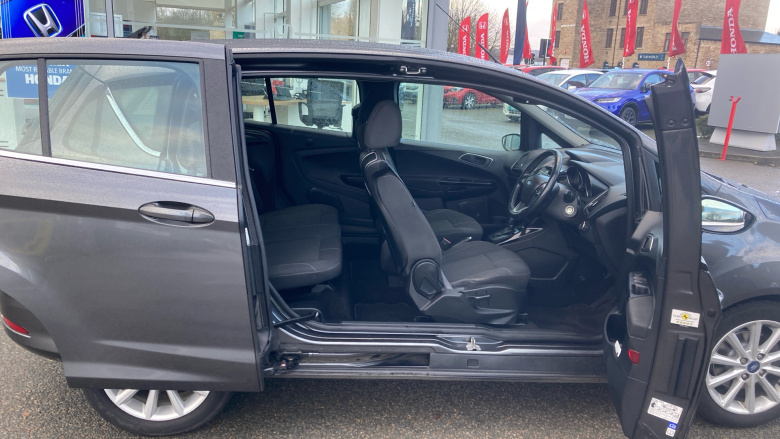 Ford B-MAX 1.6 Titanium 5dr Powershift Petrol Hatchback